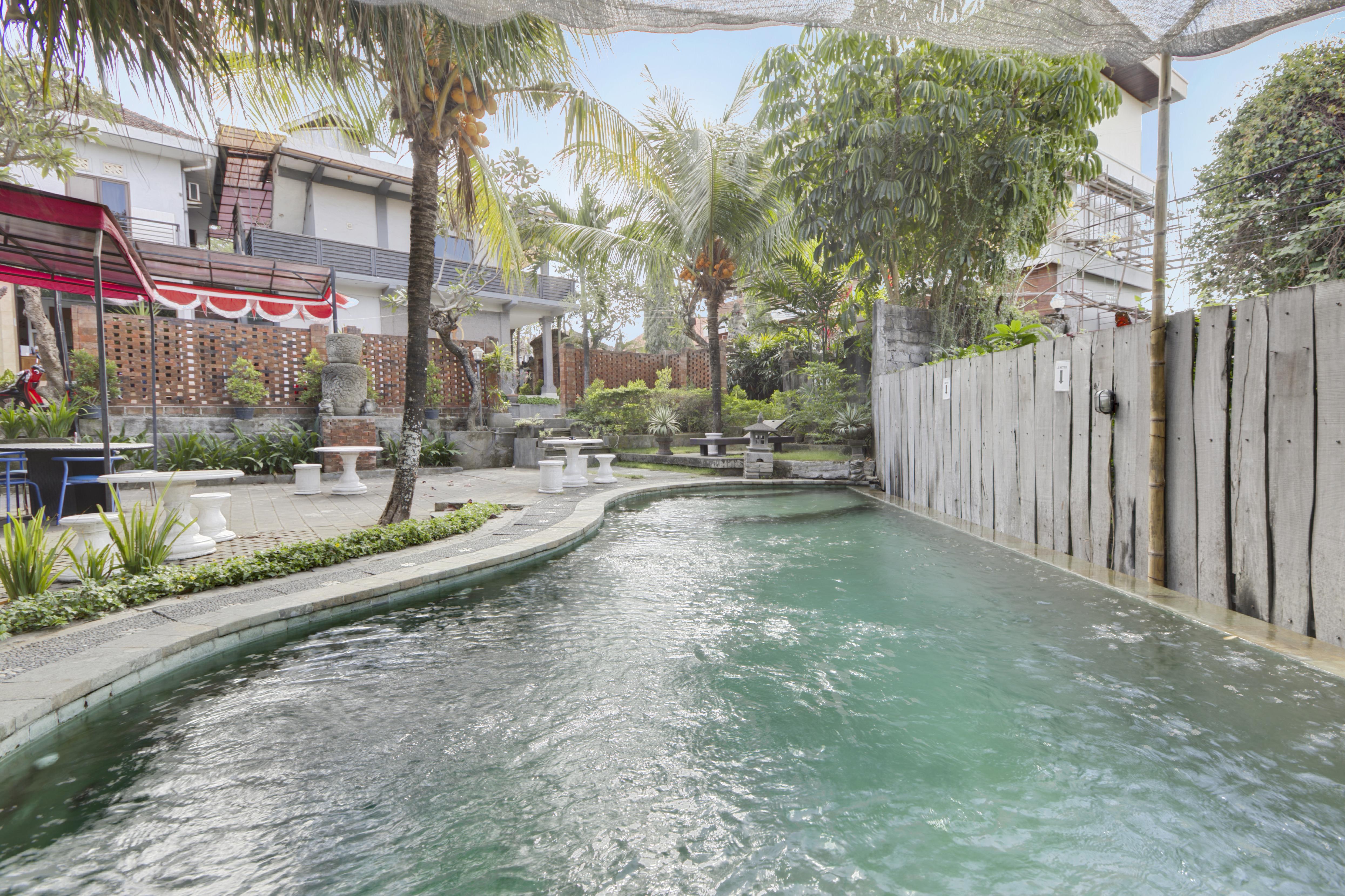 RedDoorz near Stadion Kompyang Sujana Bali Denpasar Zewnętrze zdjęcie